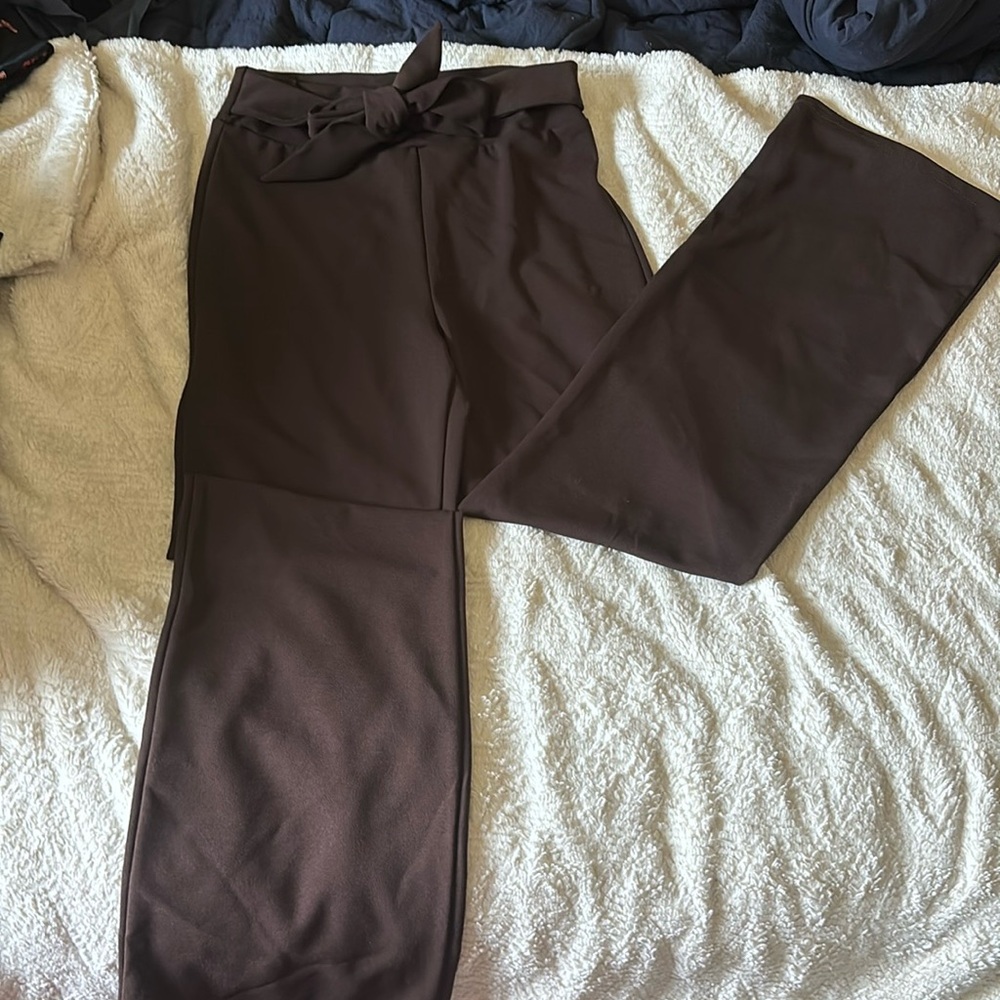 Madrag tie front pants size medium
